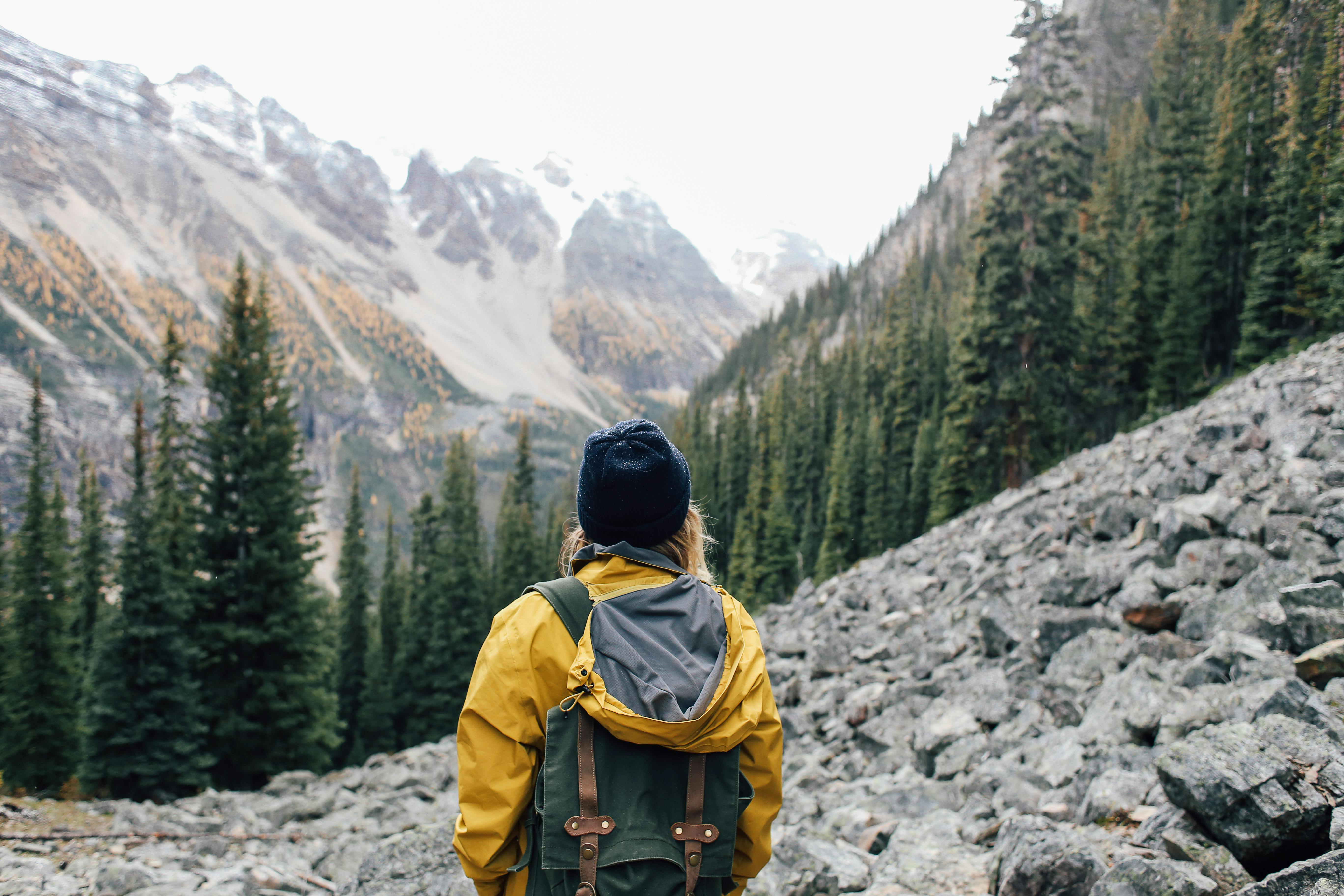 What Clothes to Wear for Hiking